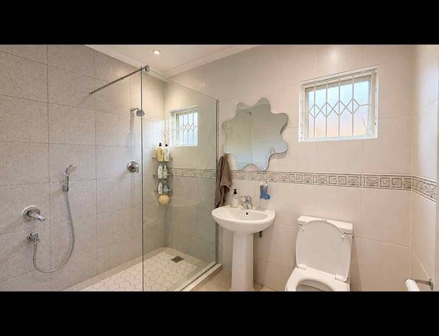4 BEDROOM FREESTANDING FOR SALE IN SHERWOOD